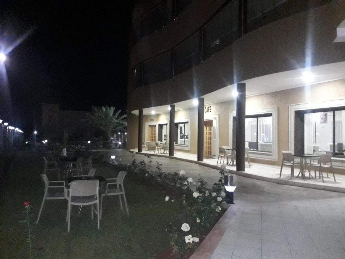 Hotel Oasis Palace Errachidia Exterior foto